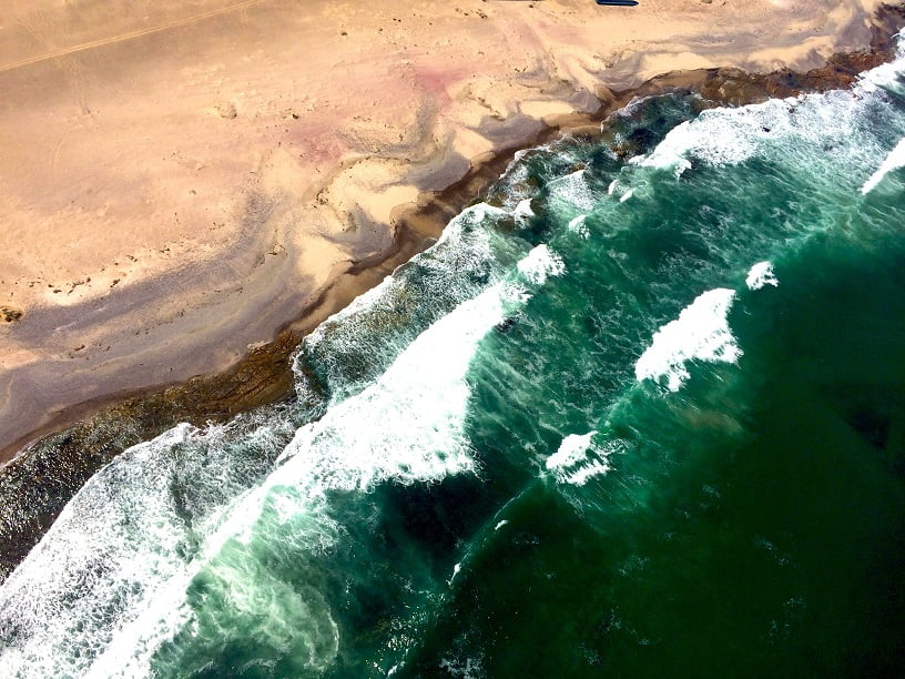 O Oceano Atlântico encontra o deserto na Skeleton Coast (Viagem fotográfica pela Namíbia por Carioca NoMundo)