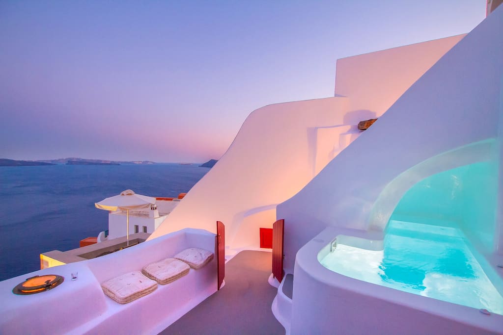 Santorini - As casas mais desejadas do AirBnB em 2017
